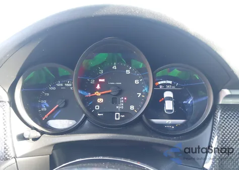 2019 Porsche Macan z USA, uszkodzony, nr VIN WP1AA2A51KLB06125